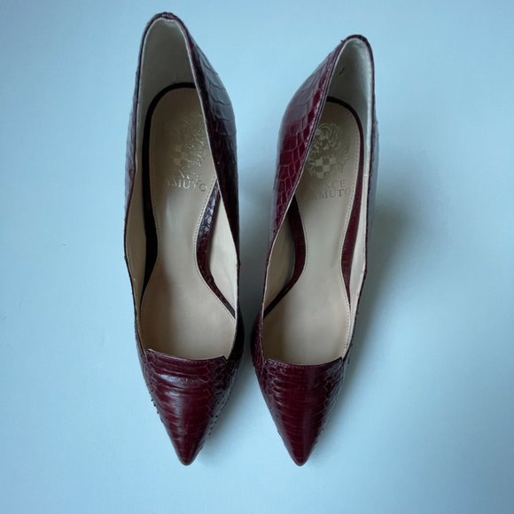Vince Camuto Heels Pointy Toe Pumps Heels With Snake Print Plum Redish EUC - Picture 5 of 16